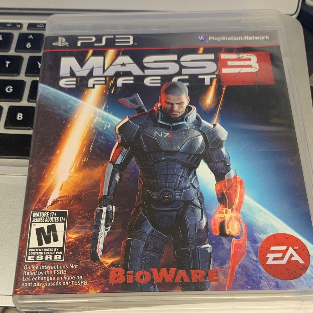 Sony PS3 Mass Effect 3 - Black and Red